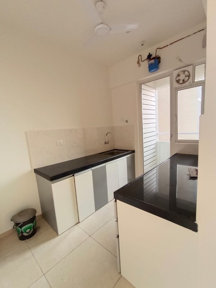 Kitchen, mahindra-centralis-tower-1 2 Bedroom 594 Sq.Ft. Apartment In Pimpri Pune 9156766