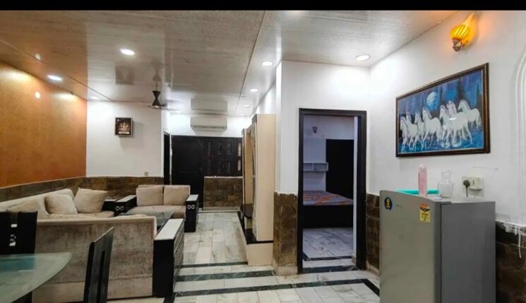 Living Room, freedom fighters enclave 1 Bedroom 700 Sq.Ft. Apartment In Freedom Fighters Enclave Delhi 9156779