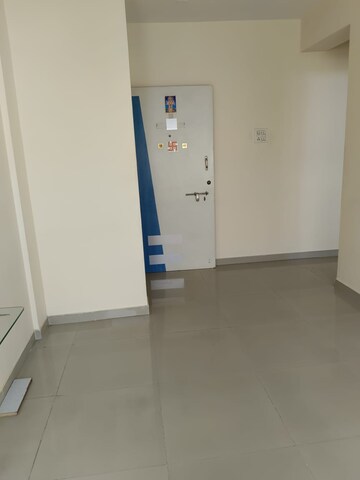 Room in 1 BHK Apartment at Siddhivinayak Shubhashree Residential, Akurdi – for Rent