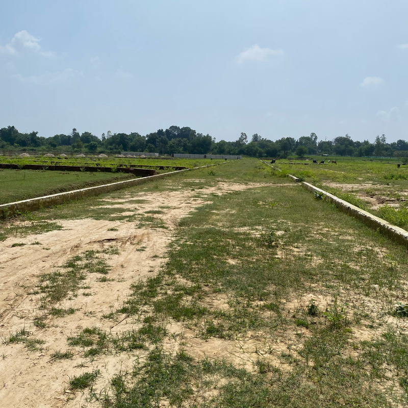 Plot For Sale in Faizabaad Road Kisan Path