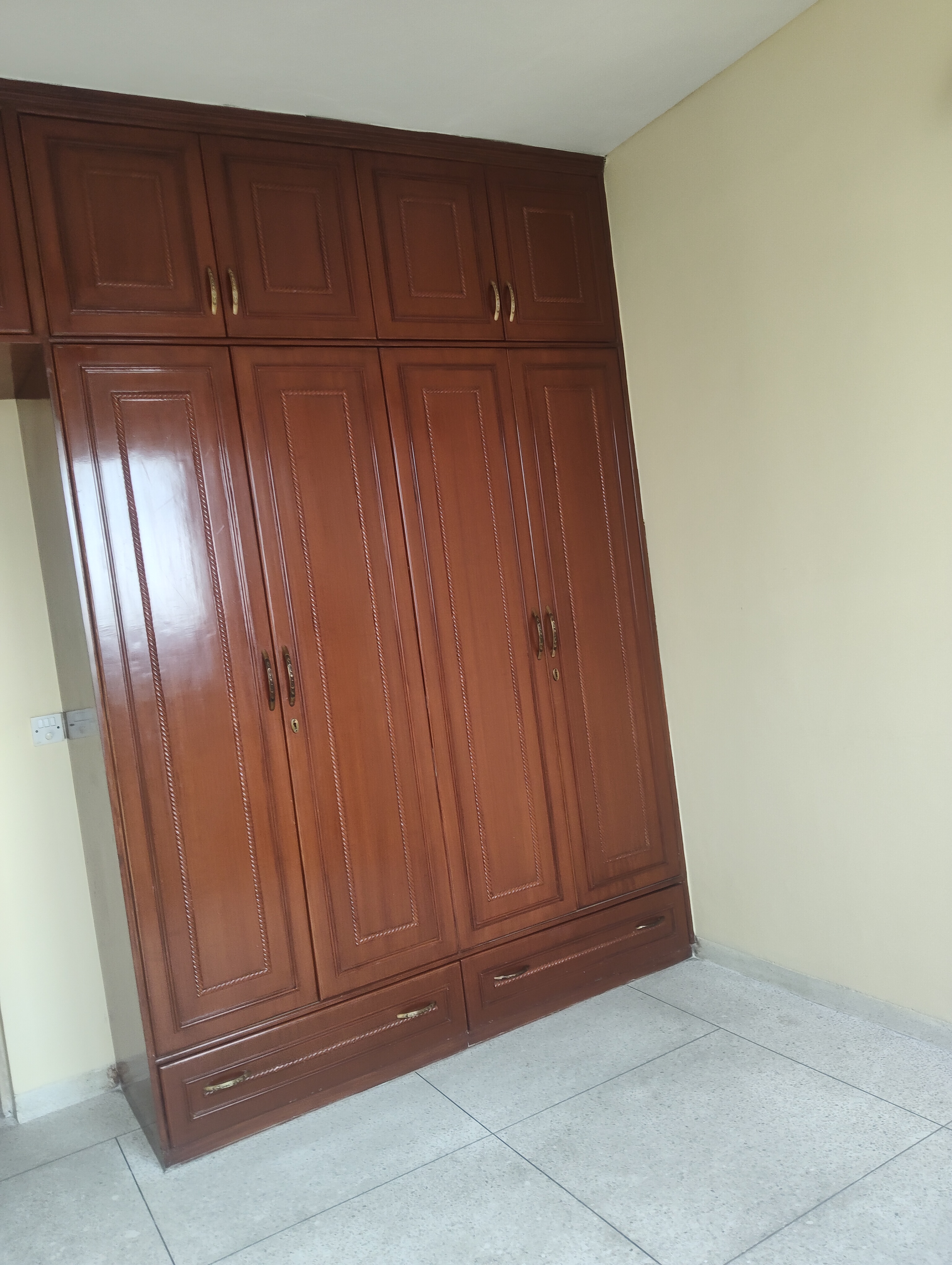 3 BHK 1450 Sq.Ft. Apartment in DLF The Wellington Estate