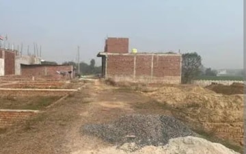 Plot For Sale in Yamuna Expressway