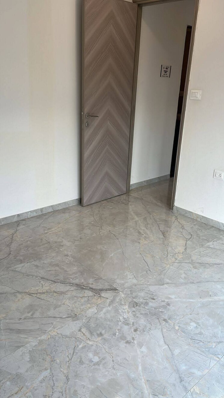 Room, worli 2 Bedroom 650 Sq.Ft. Apartment In Worli Mumbai 9156816