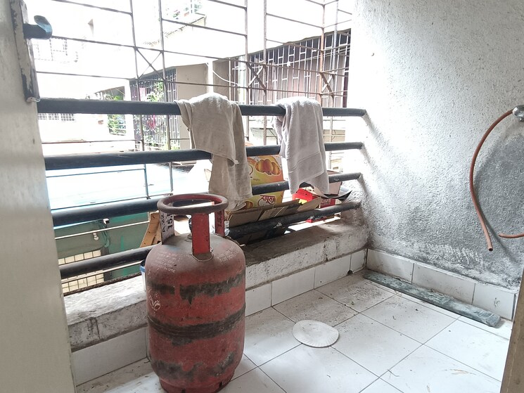 Balcony, ramesh-hermes-heritage-phase-2 2 Bedroom 1010 Sq.Ft. Apartment In Shastrinagar Pune 9156852