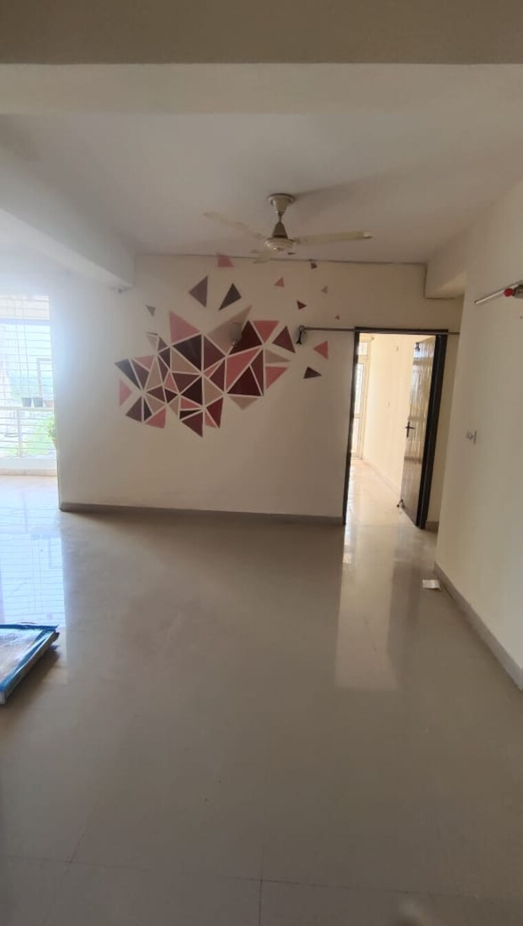 Room, supertech-czar-suites 3 Bedroom 1875 Sq.Ft. Apartment In Omicron I Greater Noida Greater Noida 9156840