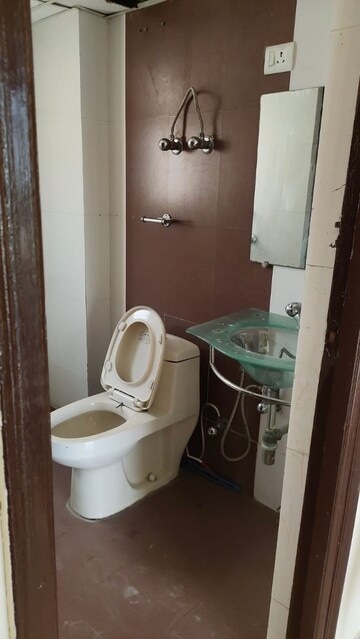 Bathroom in 3 BHK Apartment at Supertech Czar Suites, Omicron I Greater Noida – for Sale