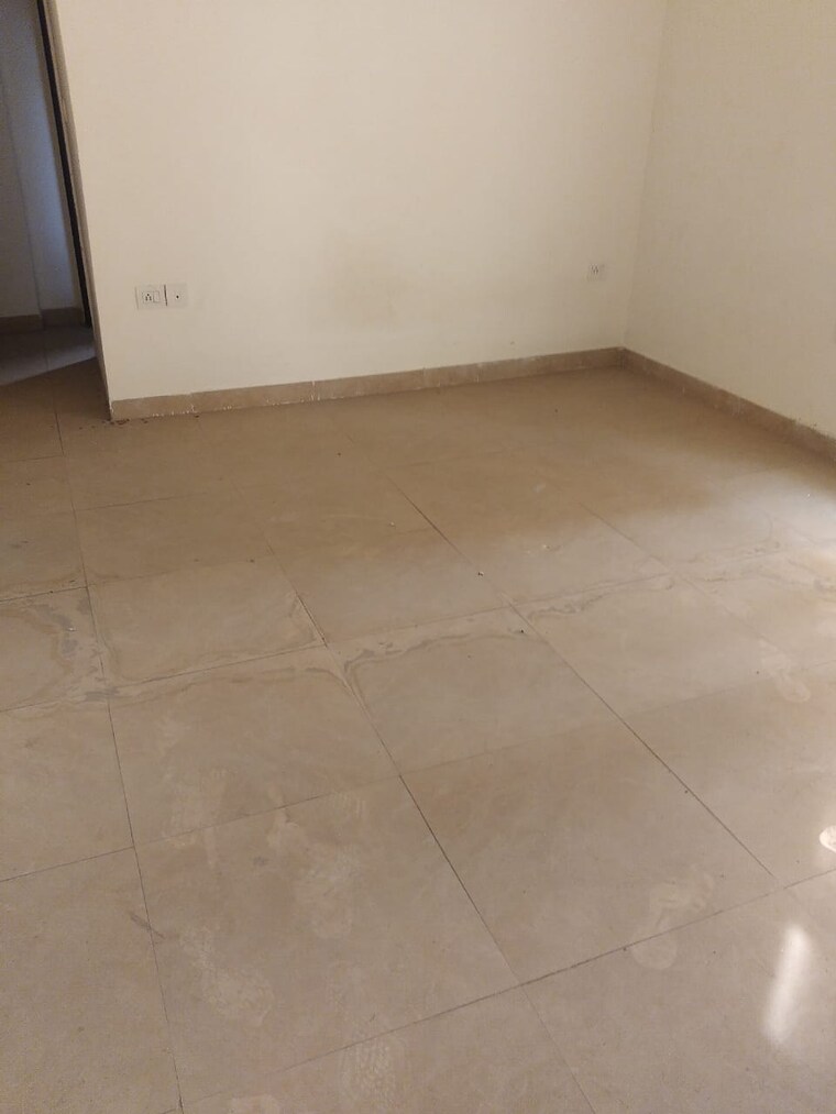 Room, supertech-czar-suites 4 Bedroom 2490 Sq.Ft. Apartment In Omicron I Greater Noida Greater Noida 9156860