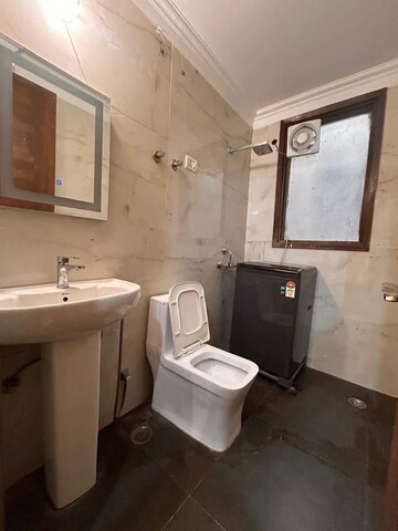 Attached Bathroom in 2 BHK Builder Floor at Chattarpur – for Rent