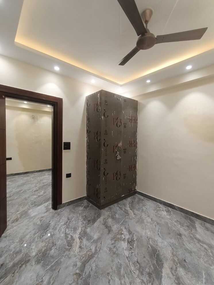 Room, saket 1 Bedroom 500 Sq.Ft. Builder Floor In Saket Delhi 9156884