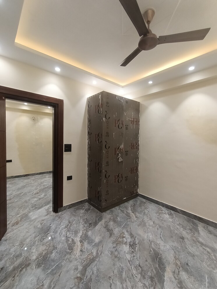 Room, saket 1 Bedroom 500 Sq.Ft. Builder Floor In Saket Delhi 9156884