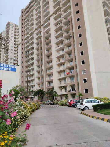 Studio Apartment – Exterior View View at Supertech Czar Suites, Omicron I Greater Noida - for Rent