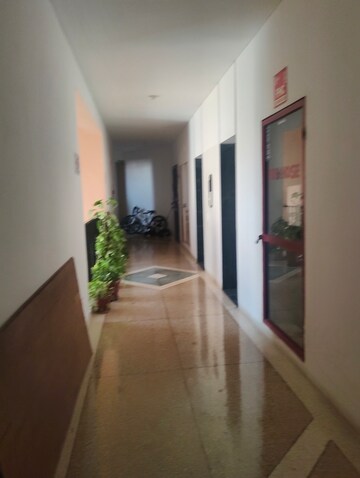 Building Lobby in 3 BHK Apartment at DLF The Princeton Estate, Dlf Phase V – for Rent