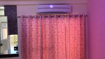 Bedroom in 2 BHK Apartment at Supertech Cape Town, Sector 74 – for Rent