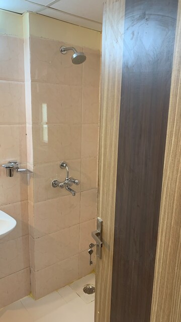 Bathroom in 2 BHK Apartment at Supertech Cape Town, Sector 74 – for Rent