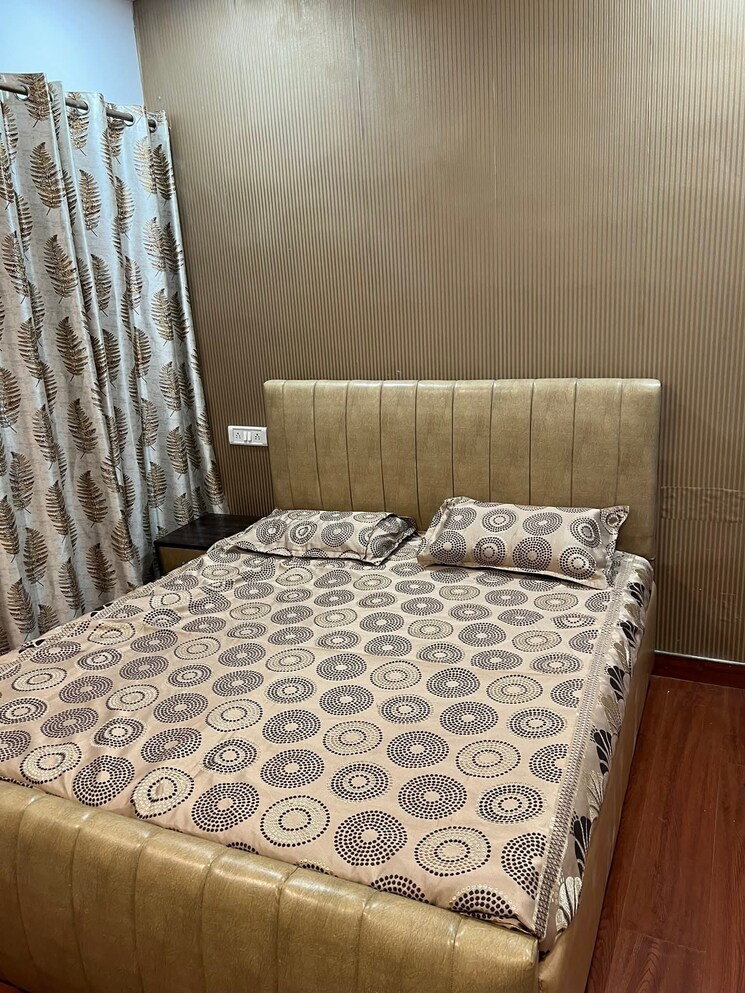 Bedroom, freedom fighters enclave 1 RK 350 Sq.Ft. Builder Floor In Freedom Fighters Enclave Delhi 9156904