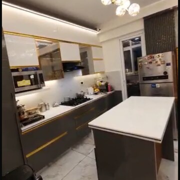 Kitchen in 3.5 BHK Apartment at IThums 62, Sector 62 – for Rent