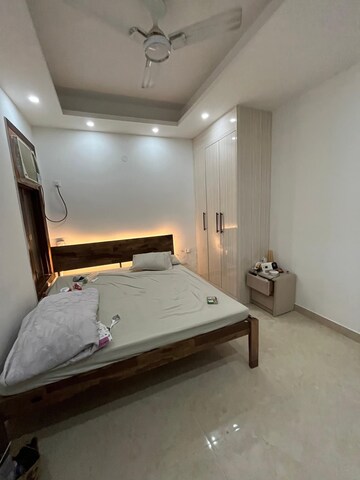 1 BHK Builder Floor For Rent in Paryavaran Complex