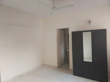 2 BHK Apartment For Rent in DLF The Princeton Estate, Dlf Phase V