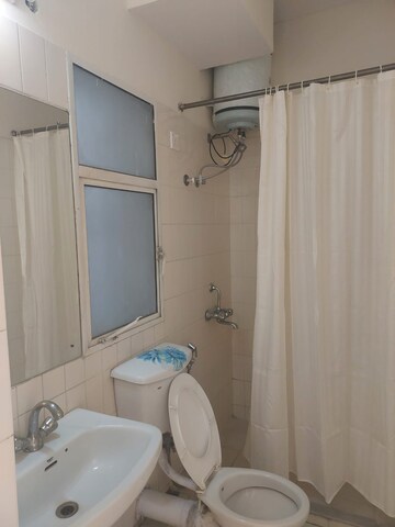 Bathroom in 2 BHK Apartment at DLF The Princeton Estate, Dlf Phase V – for Rent