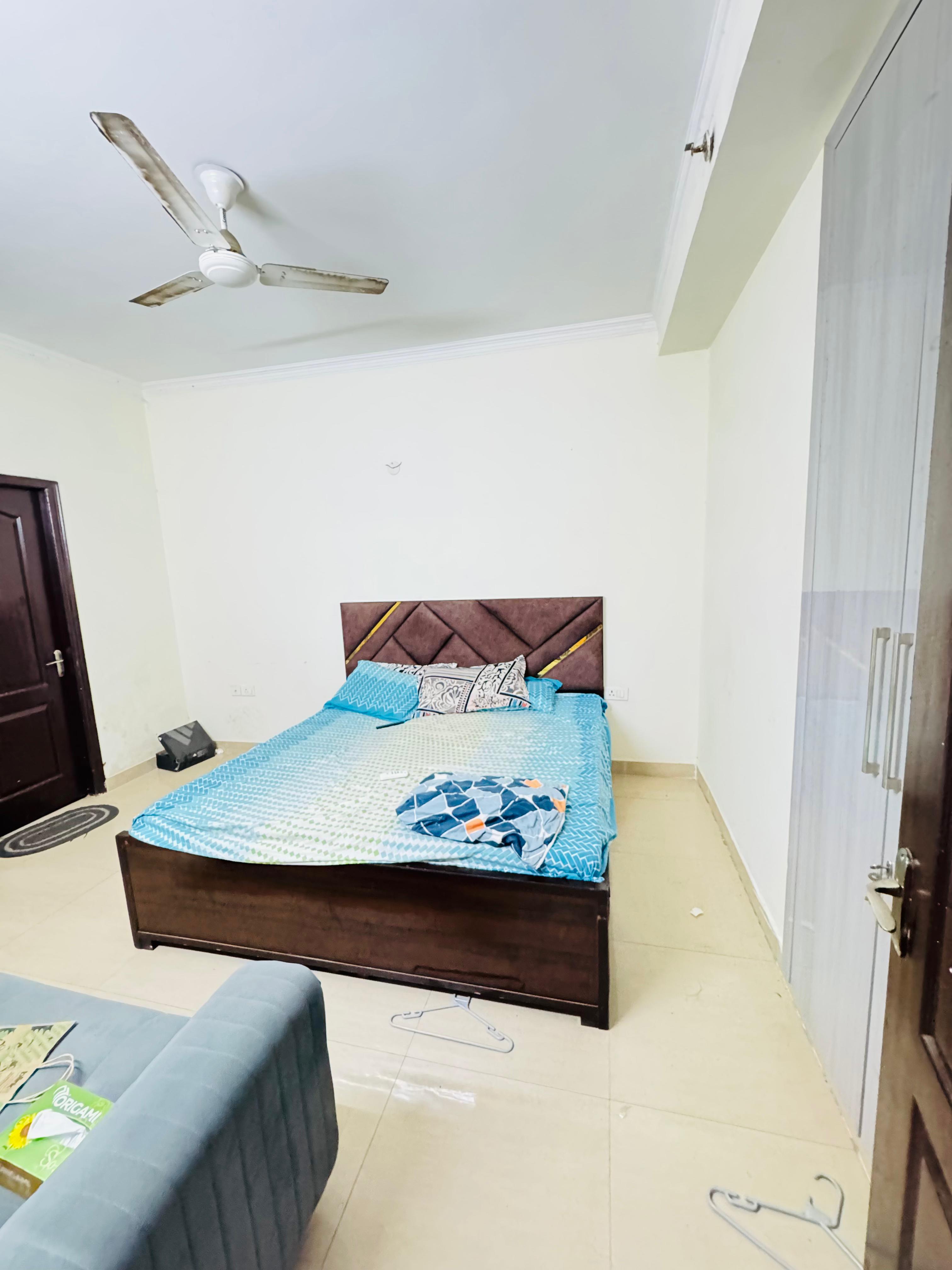 2 BHK Apartment For Sale in Aims Golf City