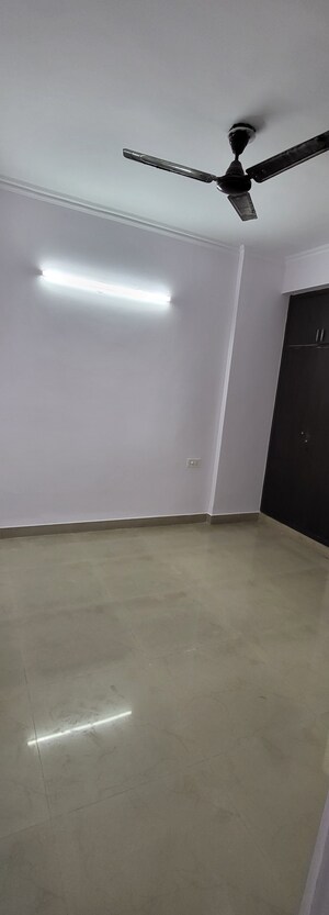 Room in 2 BHK Apartment at SG Impression Plus, Raj Nagar Extension – for Sale