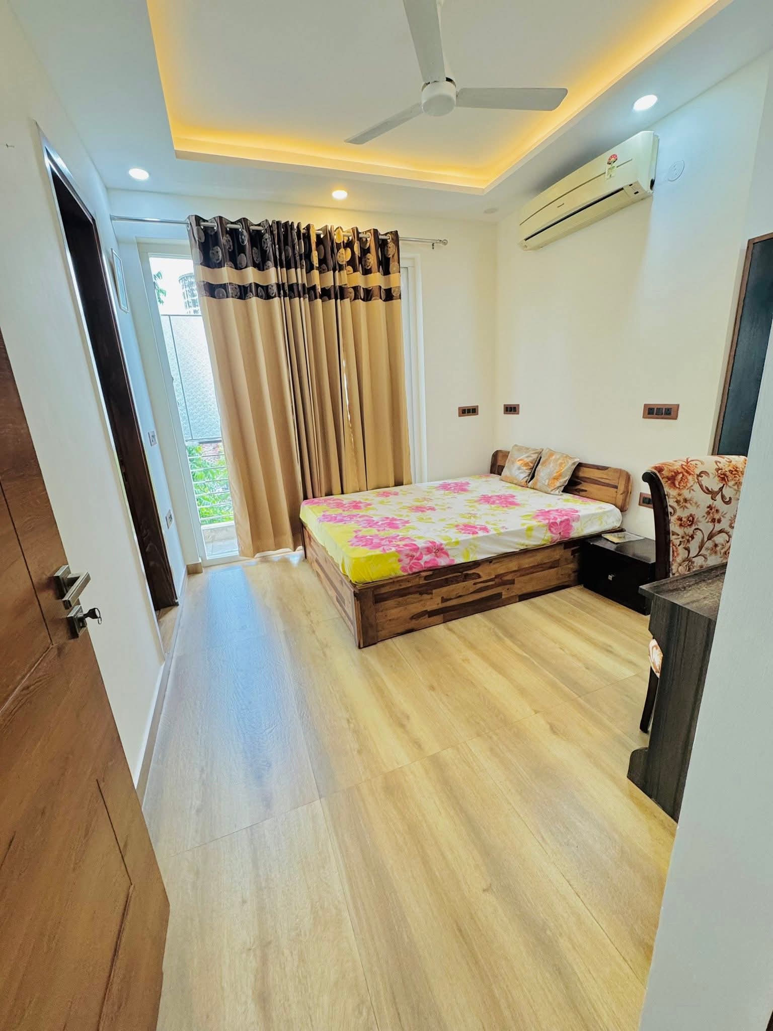 2 BHK Builder Floor For Rent in Freedom Fighters Enclave