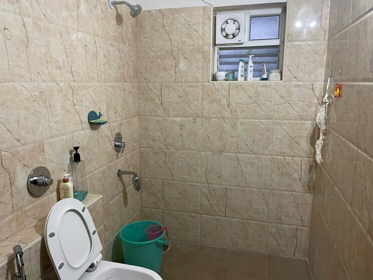 Bathroom, sjr-blue-waters 3 Bedroom 1029 Sq.Ft. Apartment In Off Sarjapur Road Bangalore 9157000