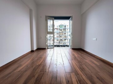 Room in 2 BHK Apartment at Triaa Kosmic Kourtyard, Wagholi – for Rent