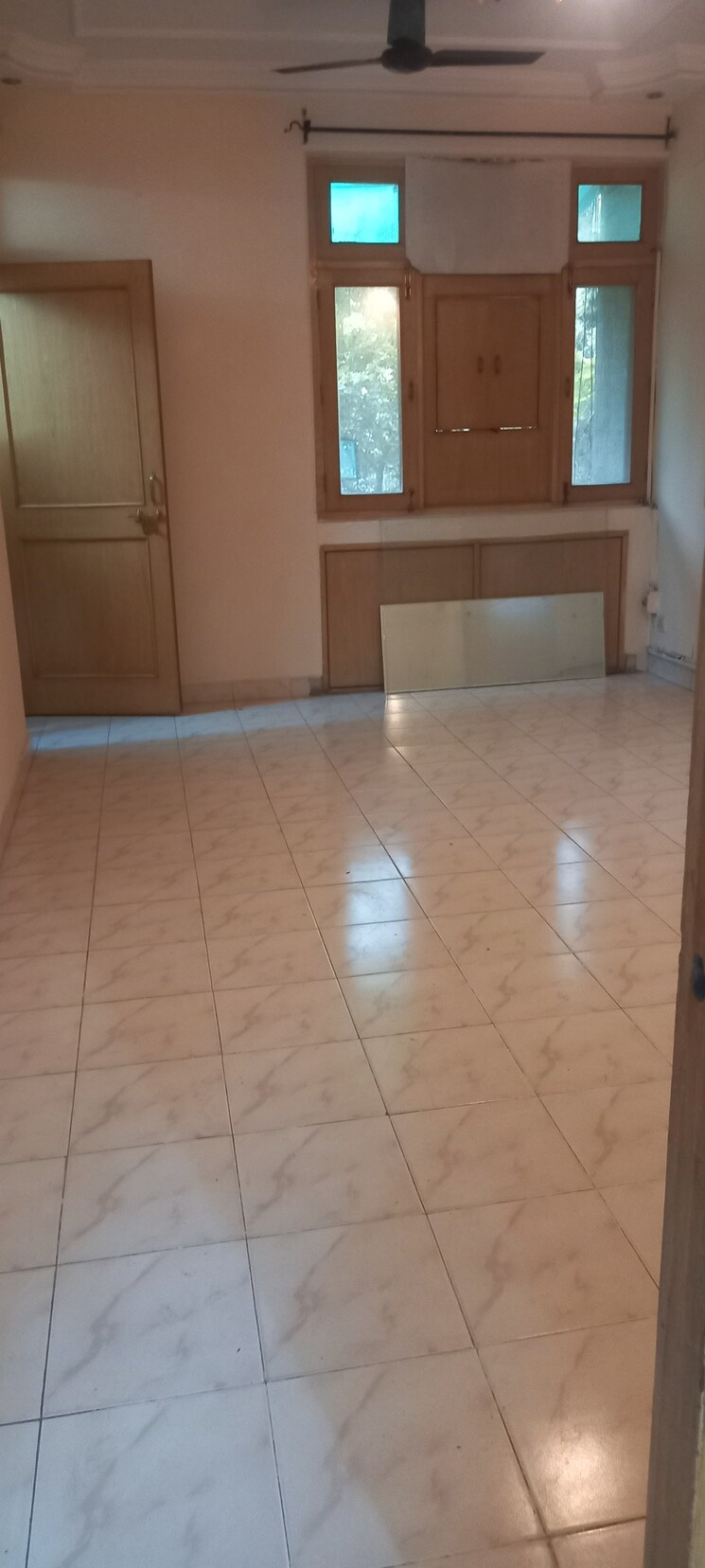 Living Room, ip extension 2 Bedroom 900 Sq.Ft. Apartment In Ip Extension Delhi 9157023