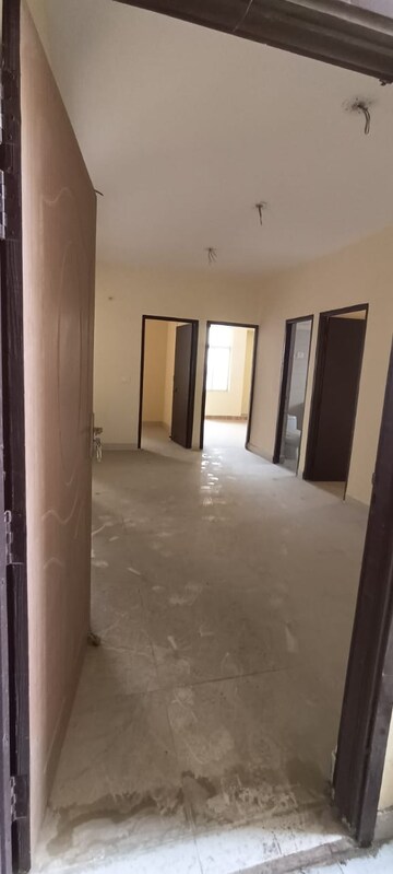  2.5 BHK Apartment at Techman Moti Residency, Raj Nagar Extension – for Sale