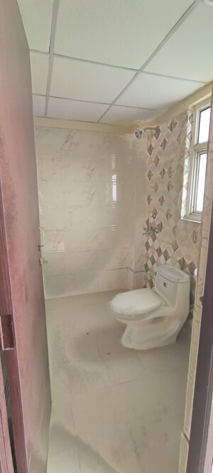 Bathroom in 2.5 BHK Apartment at Techman Moti Residency, Raj Nagar Extension – for Sale