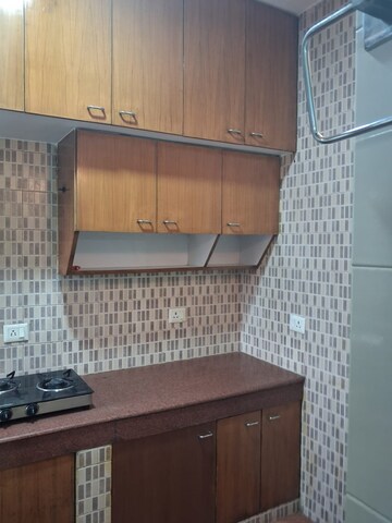 Kitchen in 1 BHK Independent House at RWA Apartments Sector 47, Sector 47 – for Rent
