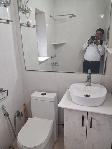 Bathroom in 1 BHK Independent House at RWA Apartments Sector 47, Sector 47 – for Rent