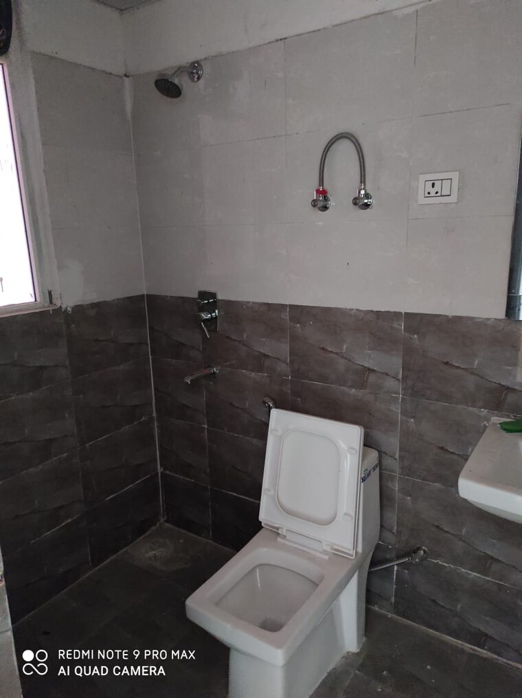 Attached Bathroom, migsun-ultimo 3 Bedroom 1255 Sq.Ft. Apartment In Omicron Iii Greater Noida Greater Noida 9157063