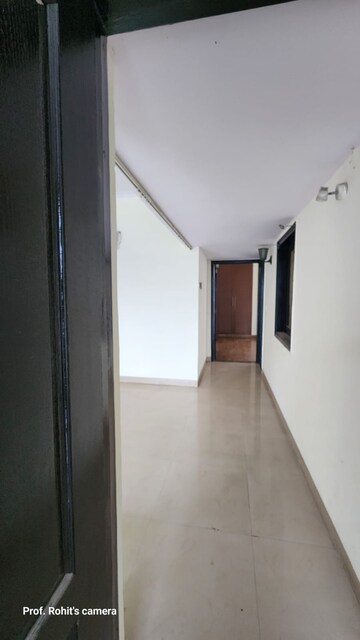 Building Lobby in 3 BHK Builder Floor at Ansal API Esencia, Sector 67 – for Rent