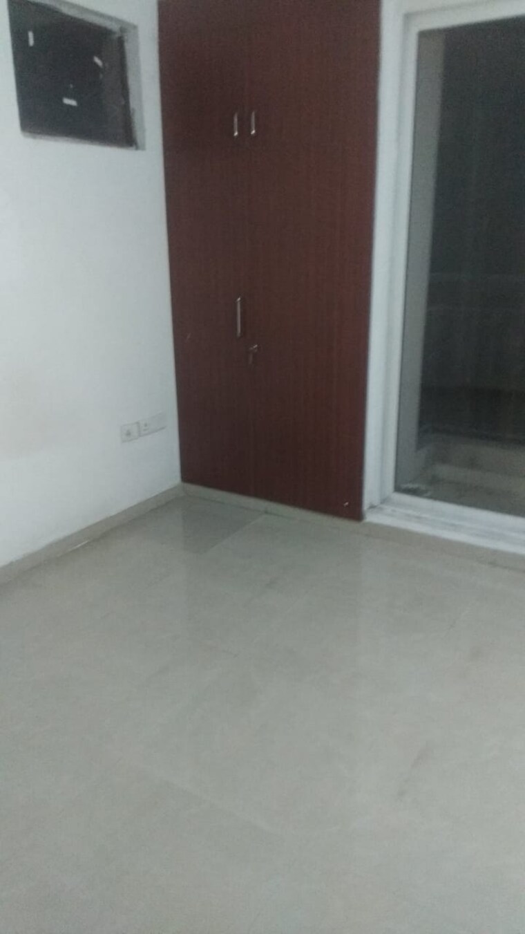 Room, wave-floors-premium 2.5 Bedroom 1355 Sq.Ft. Builder Floor In Wave City Ghaziabad 9157110