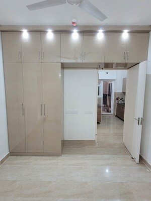 2.5 BHK Apartment For Sale in Nirala Aspire Plaza, Sector 16 Greater Noida