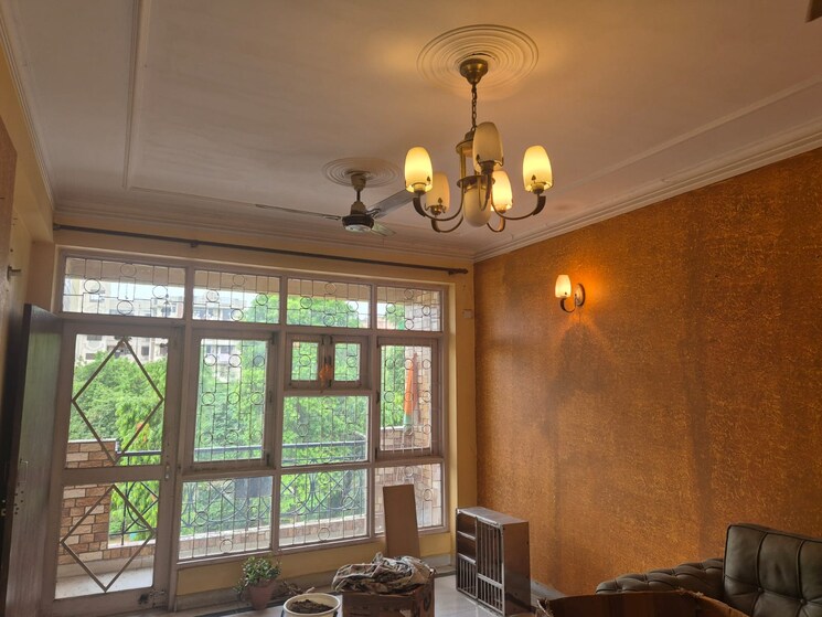 Living Room, ambe-bharti-patrakar-sahkari-awas-samiti 4 Bedroom 2100 Sq.Ft. Apartment In Pi Greater Noida Greater Noida 9157167