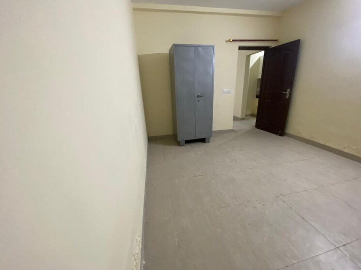 Room, wave-floors-premium 2.5 Bedroom 1355 Sq.Ft. Builder Floor In Wave City Ghaziabad 9157158