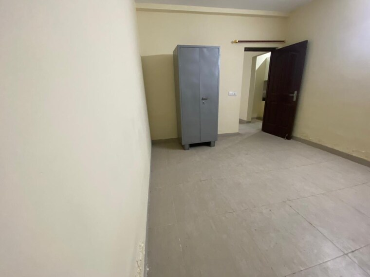 Room, wave-floors-premium 2.5 Bedroom 1355 Sq.Ft. Builder Floor In Wave City Ghaziabad 9157158