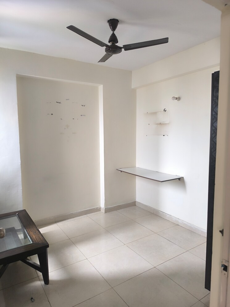 Room, pink-and-blue-dhruv-apartment 2 Bedroom 810 Sq.Ft. Apartment In Sector 46 Faridabad 9157192
