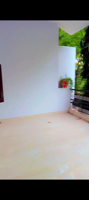 Room in 3 BHK Builder Floor at New Palam Vihar Phase 3 – for Rent