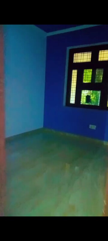 Room in 3 BHK Builder Floor at New Palam Vihar Phase 3 – for Rent
