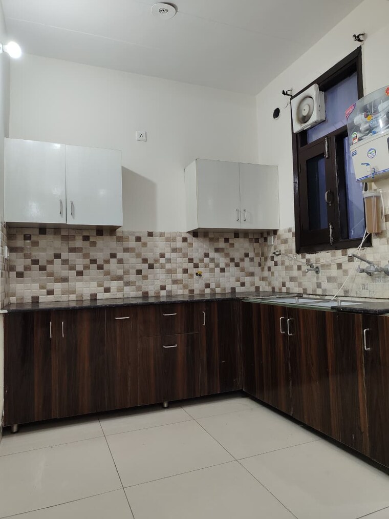 Kitchen, dhakoli 2 Bedroom 900 Sq.Ft. Builder Floor In Dhakoli Zirakpur 9157349