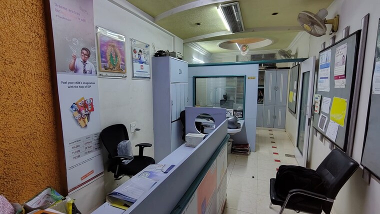 Team Area, college road Commercial Office Space 270 Sq.Ft. In College Road Nashik 9157384