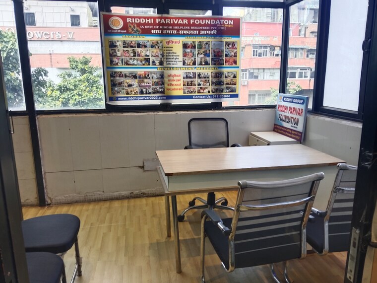 Team Area, netaji subhash place Commercial Office Space 685 Sq.Ft. In Netaji Subhash Place Delhi 9157381