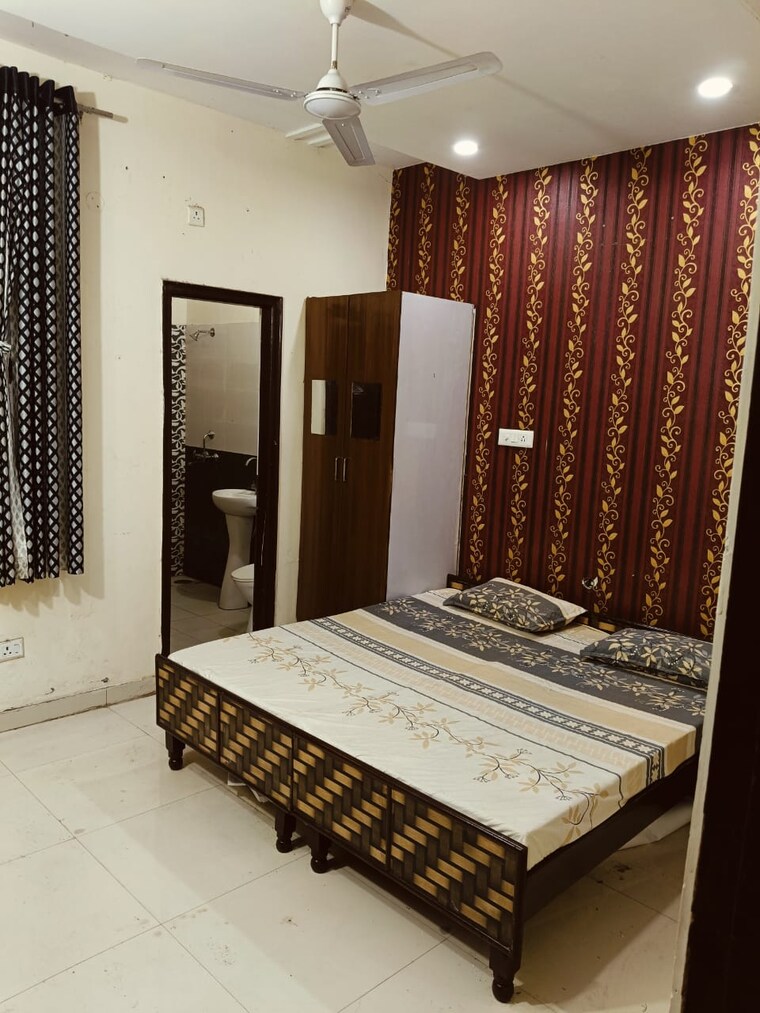 Bedroom, shri-devaji-residency 2 Bedroom 112 Sq.Yd. Builder Floor In Dhakoli Zirakpur 9157375
