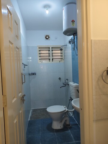 Bathroom in 2 BHK Apartment at Halasuru – for Rent