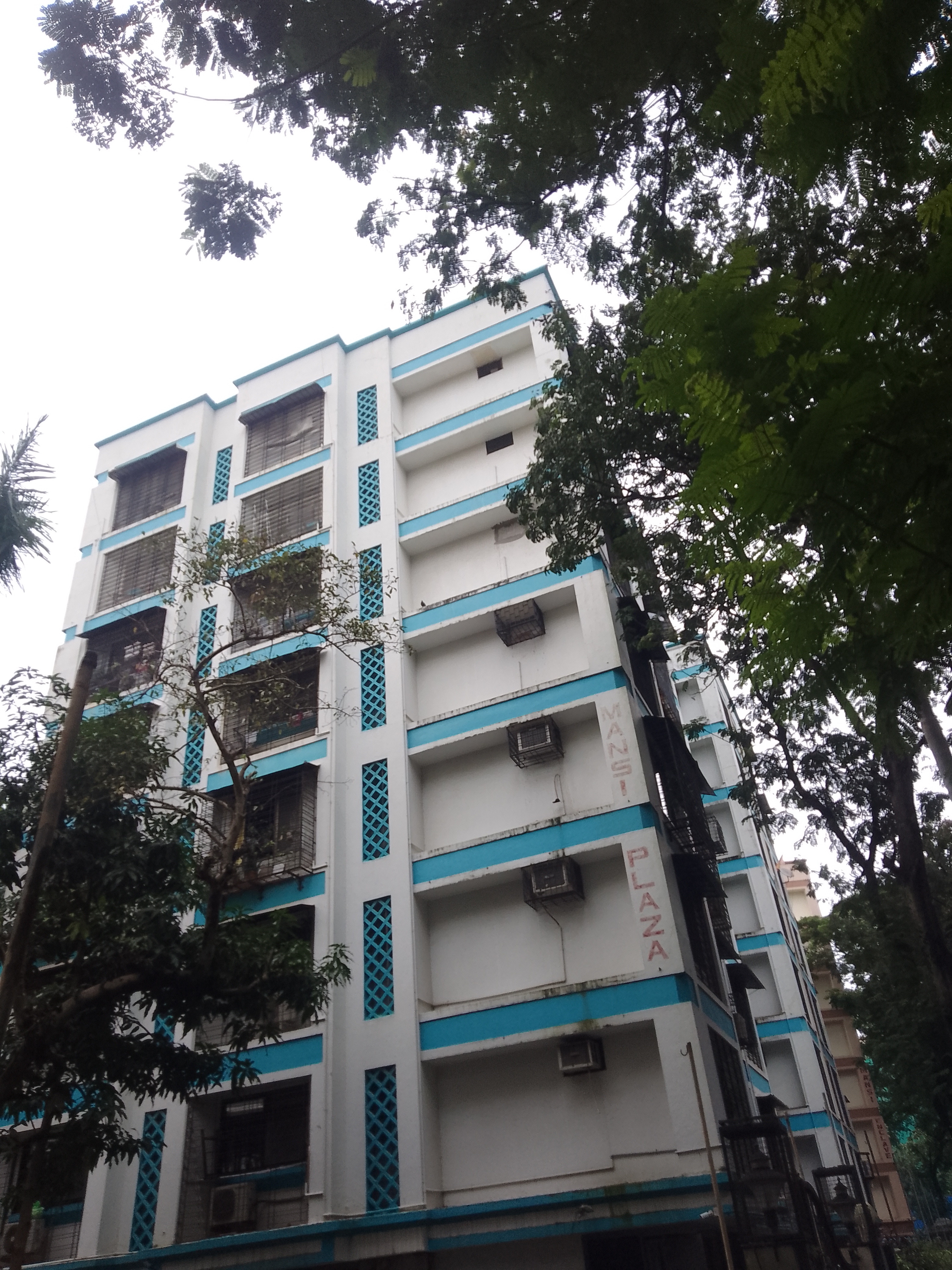 2 BHK Apartment For Rent in Peerless Mansi Plaza CHS