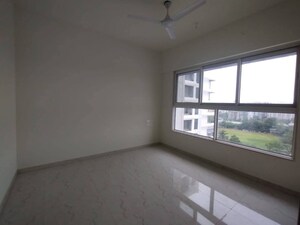 Room in 1 BHK Apartment at Sunteck MaxxWorld 5, Naigaon East – for Sale